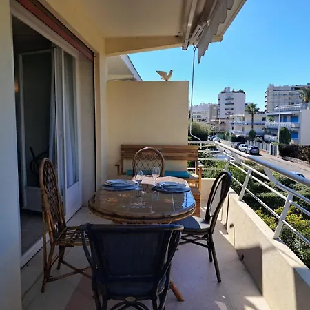 Apartment Les Mouettes A Cannes